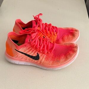 Nike Women's Pink and Orange Athletic Shoes